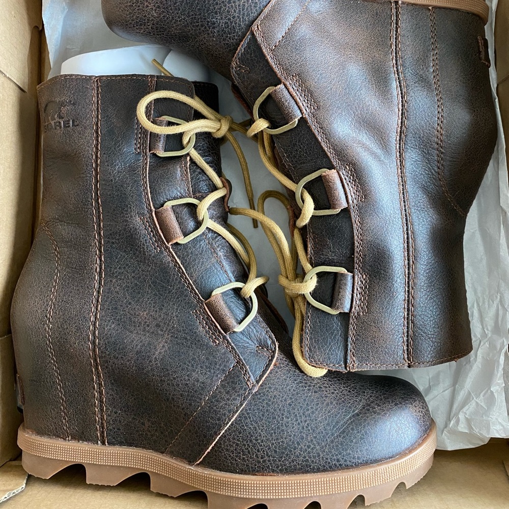 Sorel Wedge Boots
